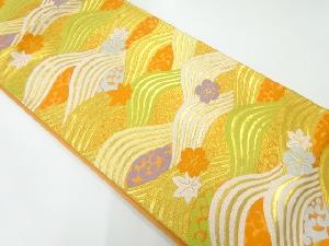 服部織物製　白鳥緞子荒波に桜・楓模様織出し袋帯